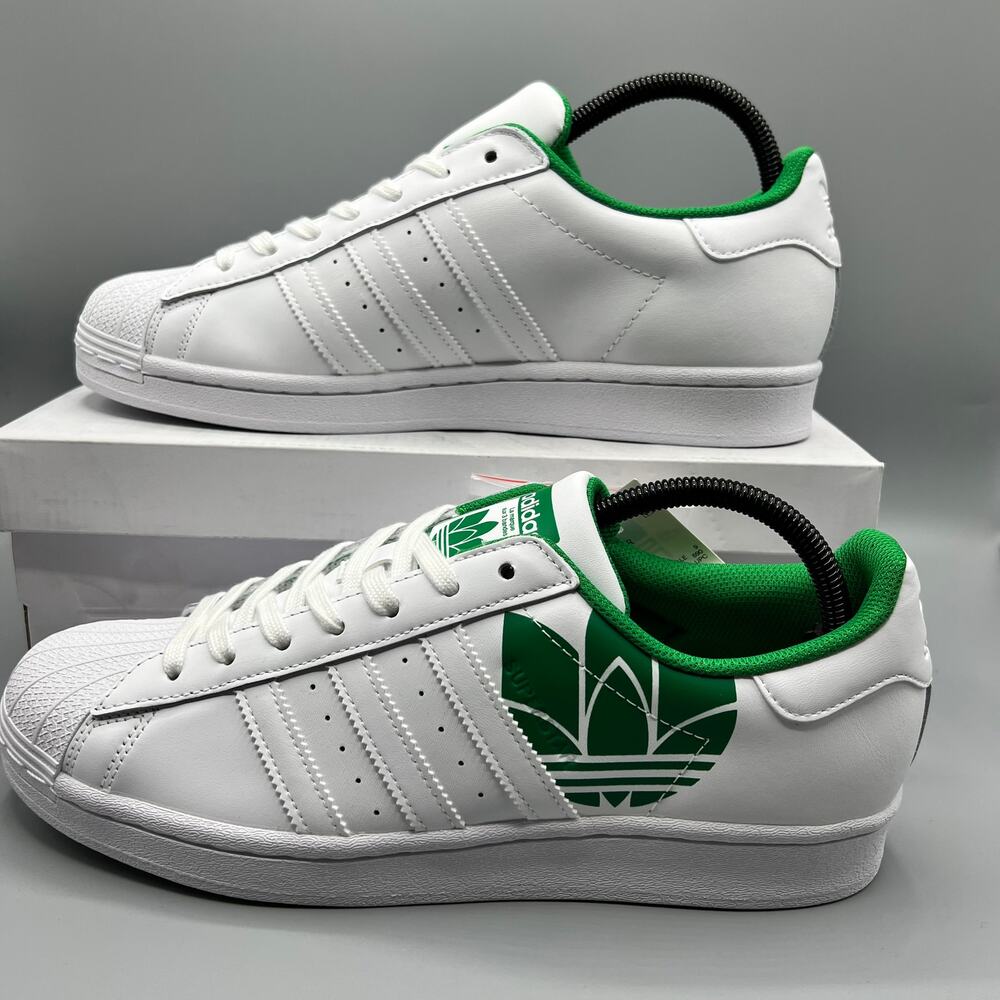 NEW Adidas Superstar Men's Sneakers White Green Logo Shoes FY2827 Size 11.5